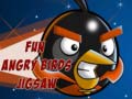 Joc Puzzle Distractiv Angry Birds on-line