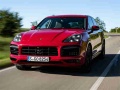 Joc Puzzle 2020 Porsche Cayenne GTS on-line