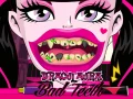 Joc Draculaura Dinți Răi on-line