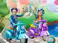 Joc Plimbare cu scooterul a prințesei on-line Joc Plimbare cu scooterul a prințesei on-line