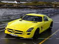Joc Puzzle Mercedes-Benz SLS E-Cell on-line